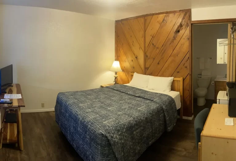motel-room-a1