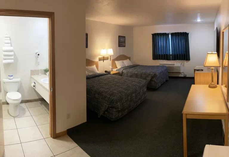 motel-room-a2
